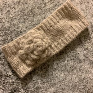 Adorable knitted headband/ear warmer